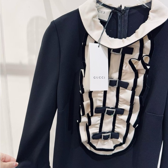 ❌sold❌🚩steal authentic Gucci Black and Cream Ruffle Dress - Picture 3 of 6